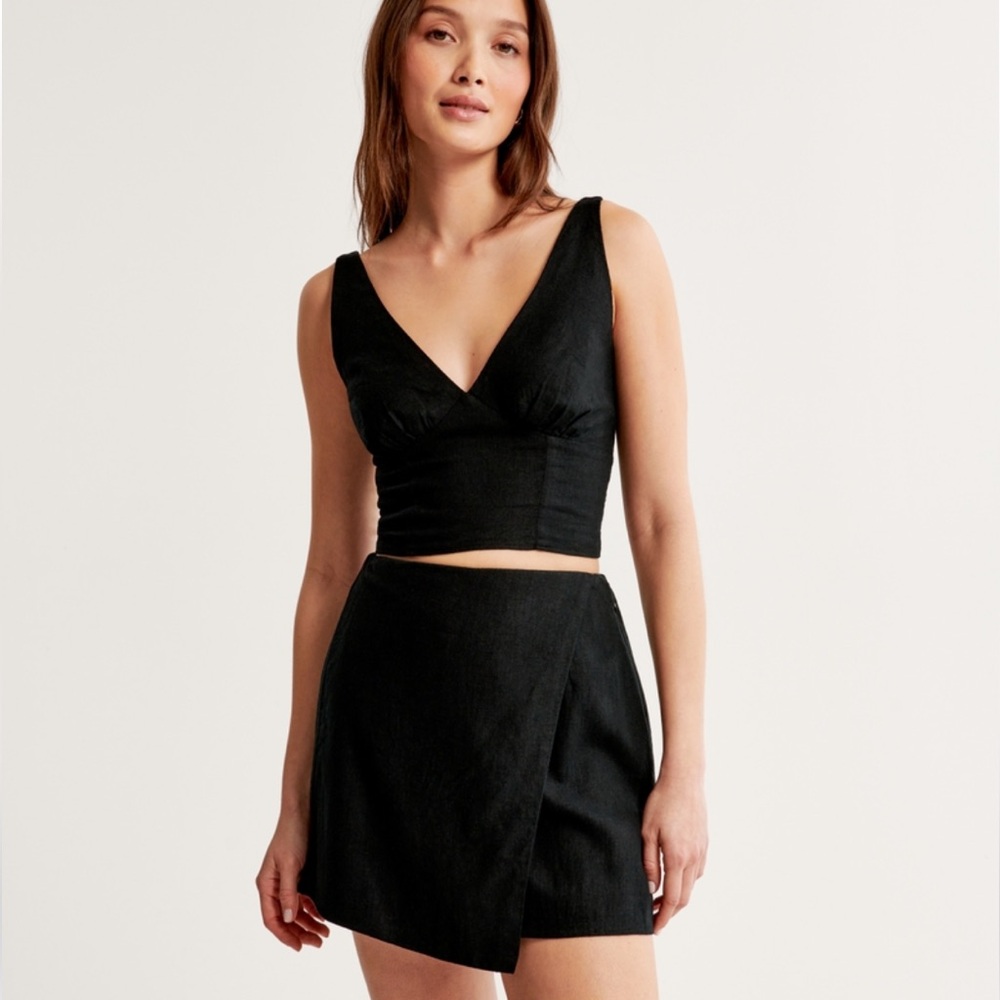 Abercrombie Linen Skort